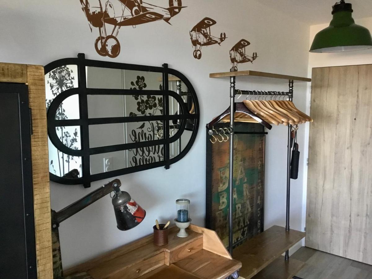 Studio Neuf,Vintage,Terrasse,Wifi ,Excellence Face Mer Сен-Ілер-де-Р'єз Екстер'єр фото
